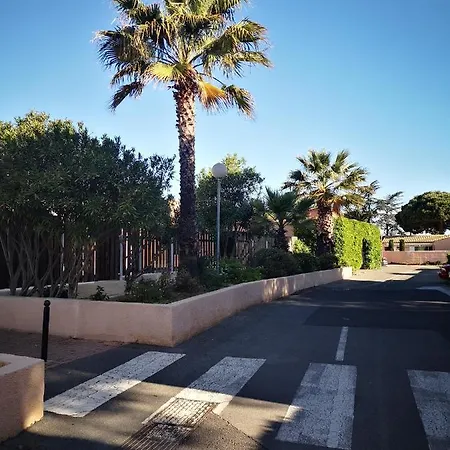 Maisonnette 4 Pers Rez De Jardin Avec Terrasse *